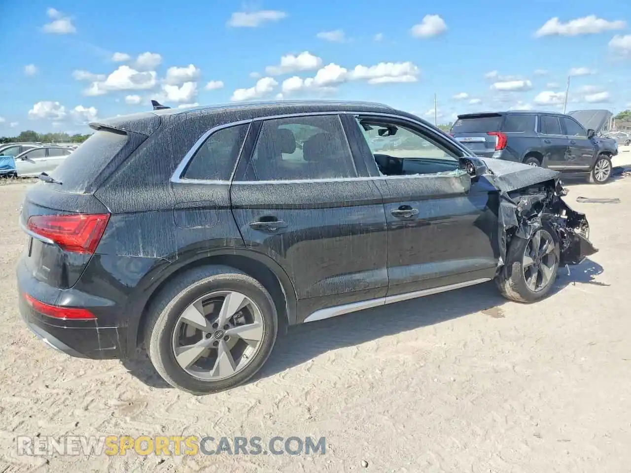 3 Photograph of a damaged car WA1BBAFY1P2126172 AUDI Q5 2023