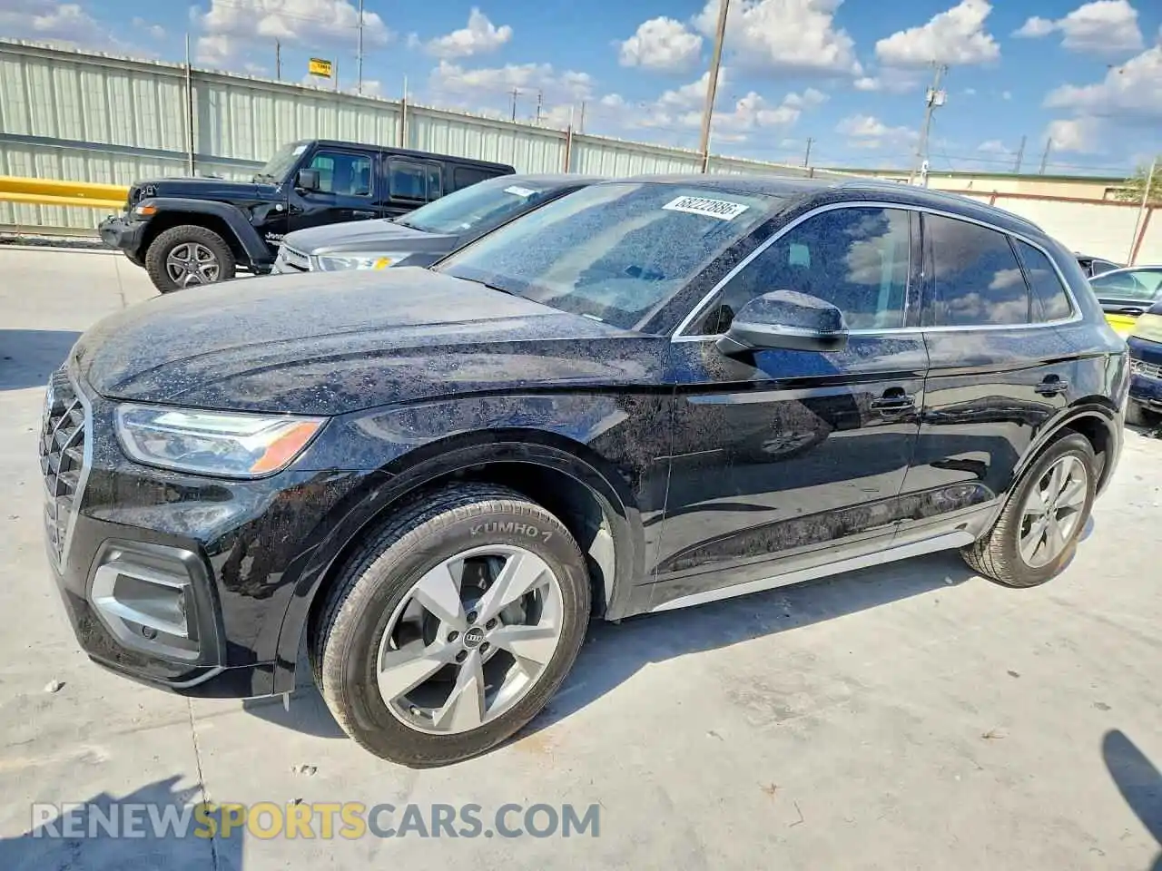 1 Photograph of a damaged car WA1BBAFY2P2008289 AUDI Q5 2023