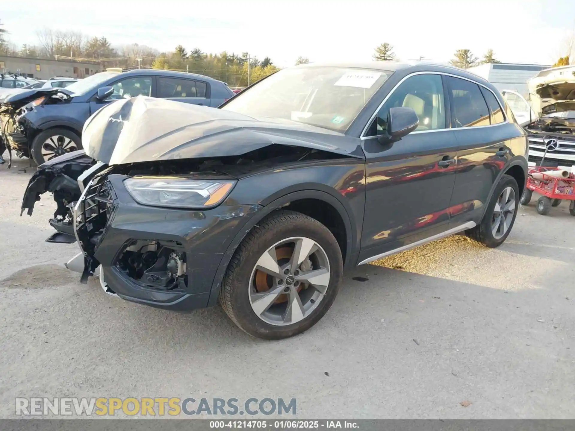 2 Photograph of a damaged car WA1BBAFY2P2163408 AUDI Q5 2023
