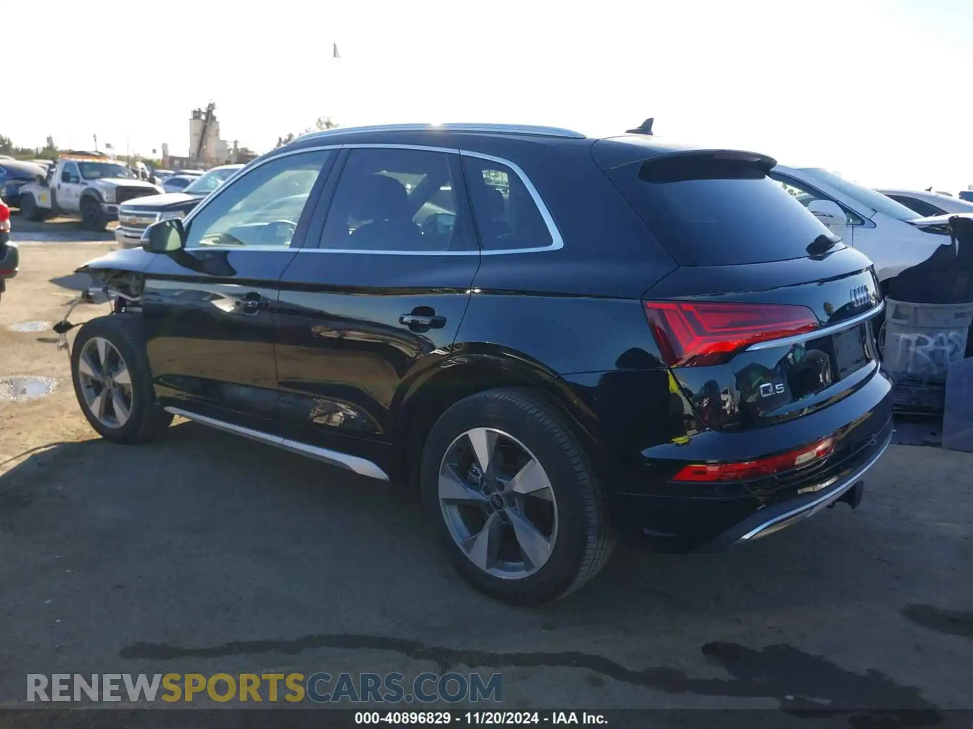 3 Photograph of a damaged car WA1BBAFY6P2122246 AUDI Q5 2023