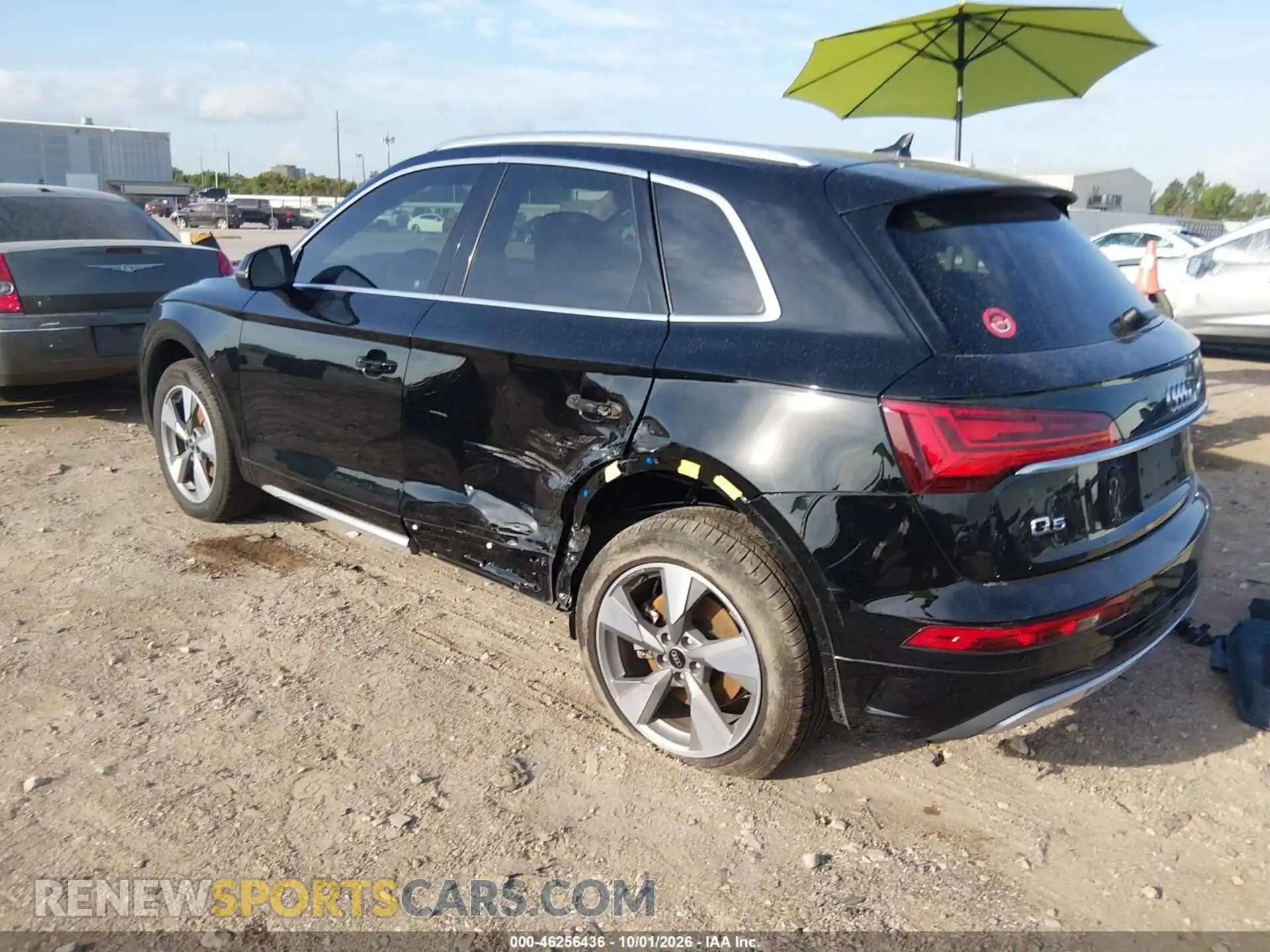 3 Photograph of a damaged car WA1BBAFYXP2059202 AUDI Q5 2023