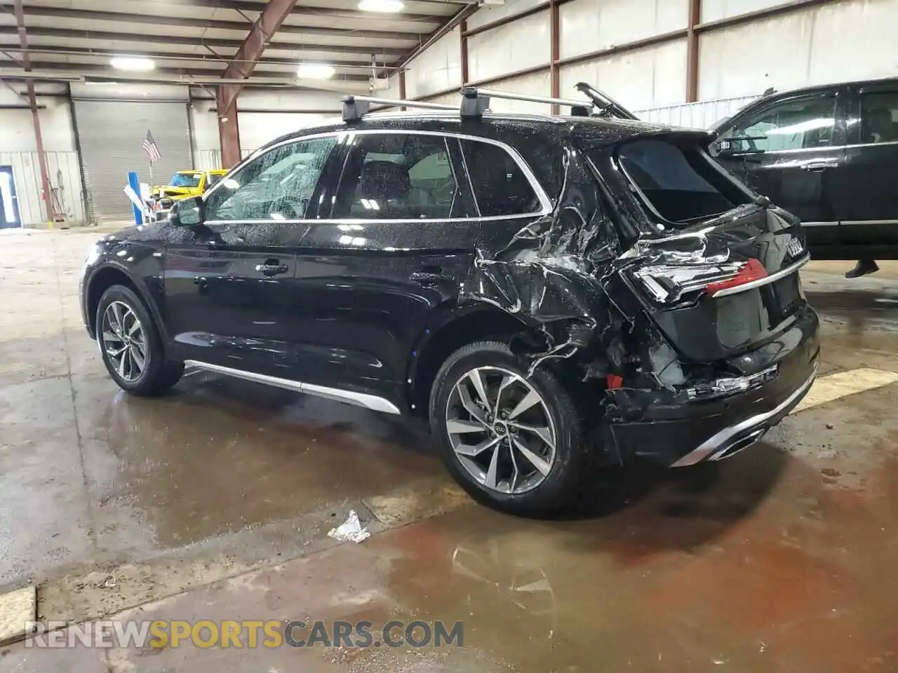2 Photograph of a damaged car WA1EAAFY0P2012471 AUDI Q5 2023