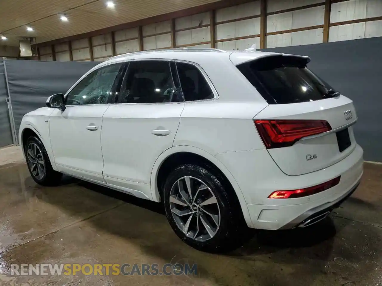 2 Photograph of a damaged car WA1EAAFY2P2058352 AUDI Q5 2023