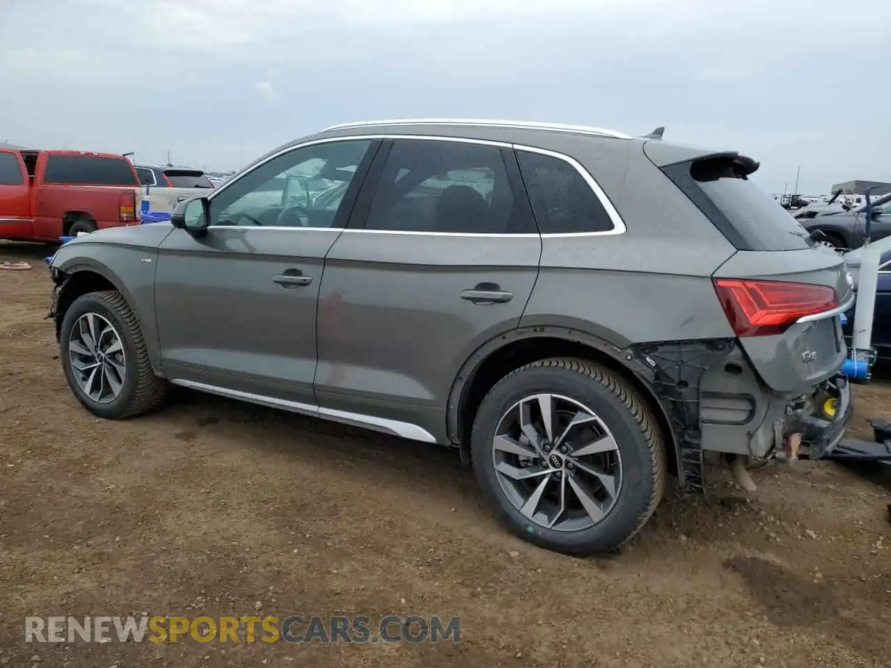 2 Photograph of a damaged car WA1EAAFY2P2108697 AUDI Q5 2023