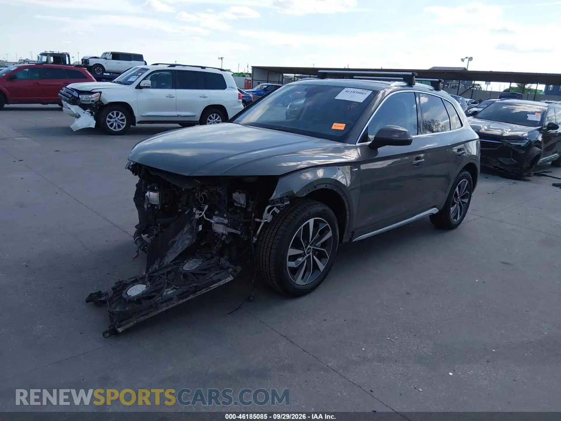 2 Photograph of a damaged car WA1EAAFY5P2058152 AUDI Q5 2023