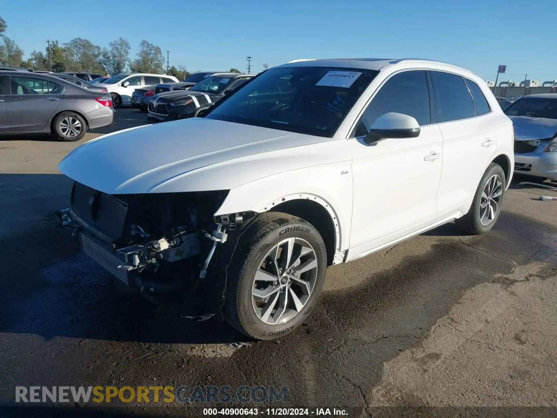 2 Photograph of a damaged car WA1EAAFY8P2029308 AUDI Q5 2023