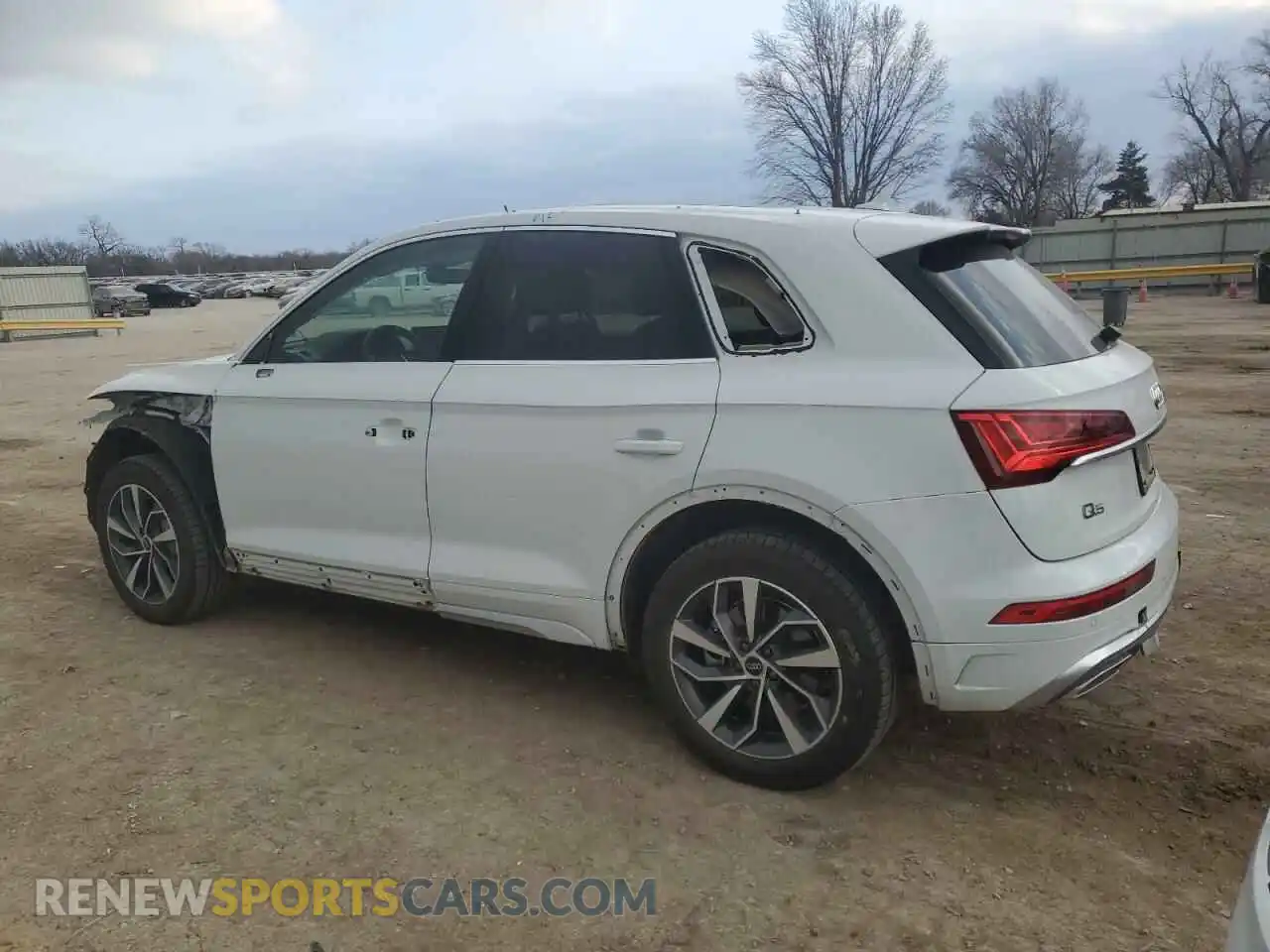 2 fotografías del automóvil dañado WA1EAAFY8P2173487 AUDI Q5 2023