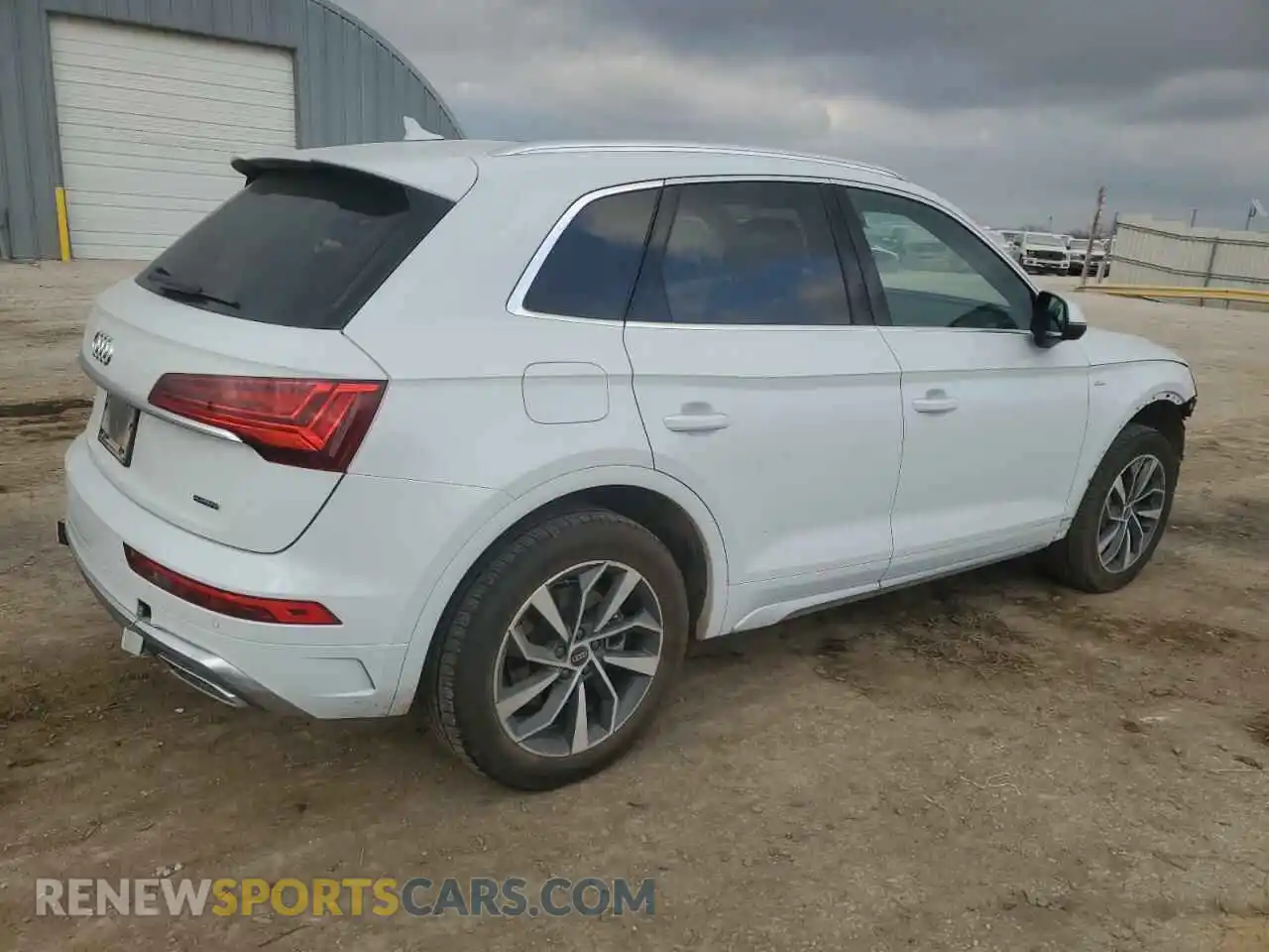 3 fotografías del automóvil dañado WA1EAAFY8P2173487 AUDI Q5 2023