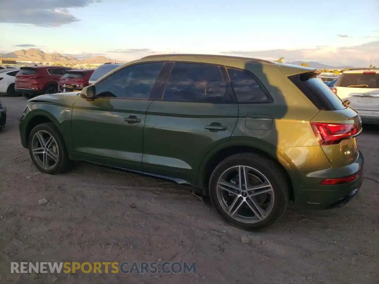 2 Photograph of a damaged car WA1F2AFY4P2037911 AUDI Q5 2023