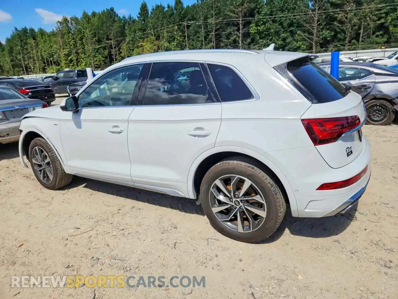 2 Photograph of a damaged car WA1FAAFY0P2003094 AUDI Q5 2023