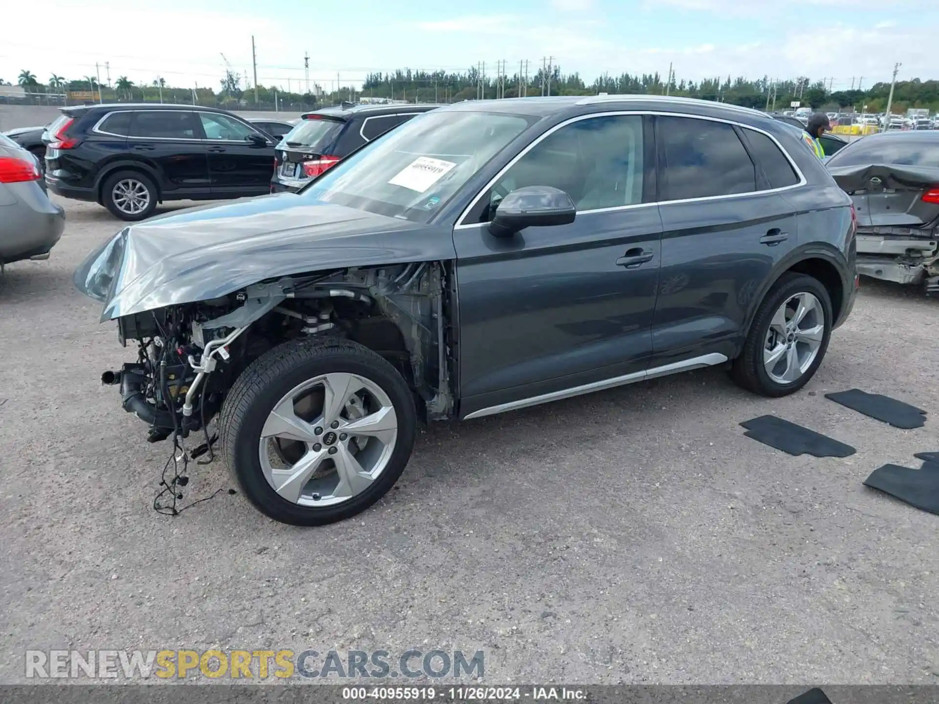2 Photograph of a damaged car WA1FAAFY2P2141980 AUDI Q5 2023