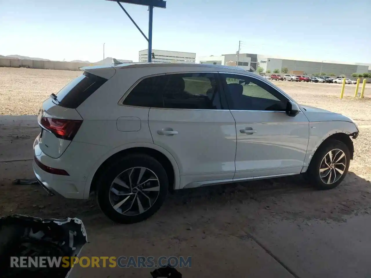 3 Photograph of a damaged car WA1FAAFY4P2008766 AUDI Q5 2023