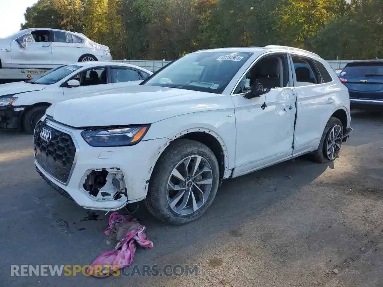 1 Photograph of a damaged car WA1FAAFY5P2002216 AUDI Q5 2023