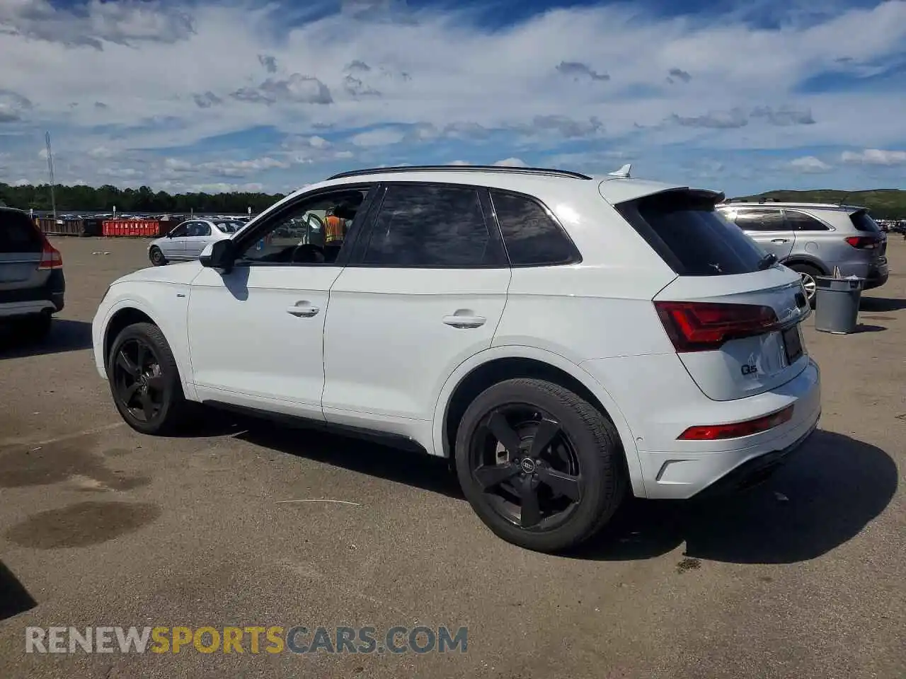 2 Photograph of a damaged car WA1FAAFYXP2131472 AUDI Q5 2023