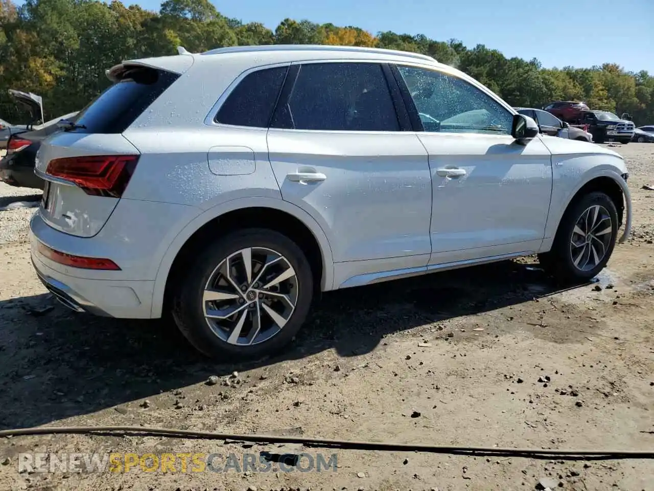 3 Photograph of a damaged car WA1GAAFY1P2106478 AUDI Q5 2023