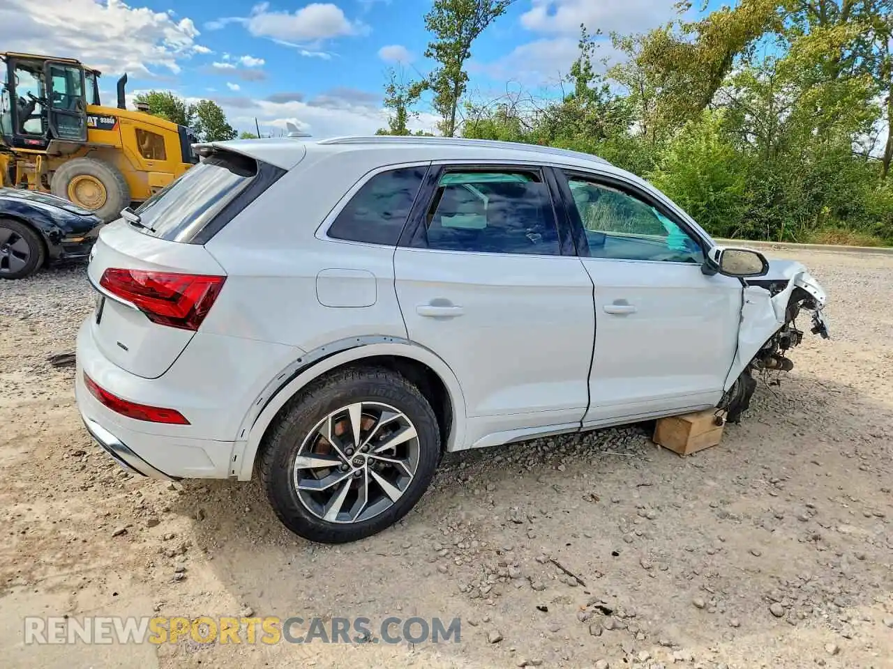 3 Photograph of a damaged car WA1GAAFY1P2147919 AUDI Q5 2023