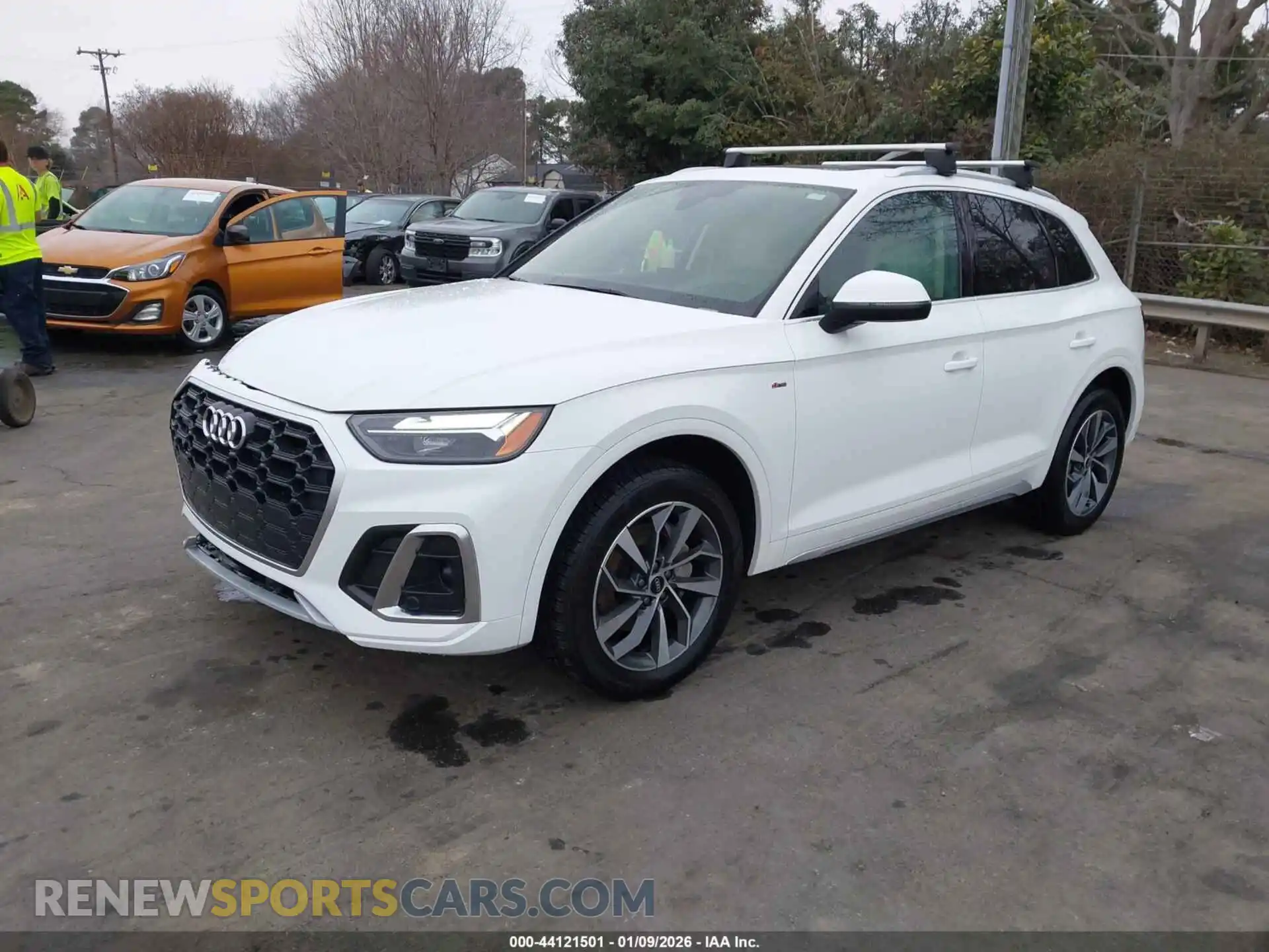 2 Photograph of a damaged car WA1GAAFY2P2097077 AUDI Q5 2023