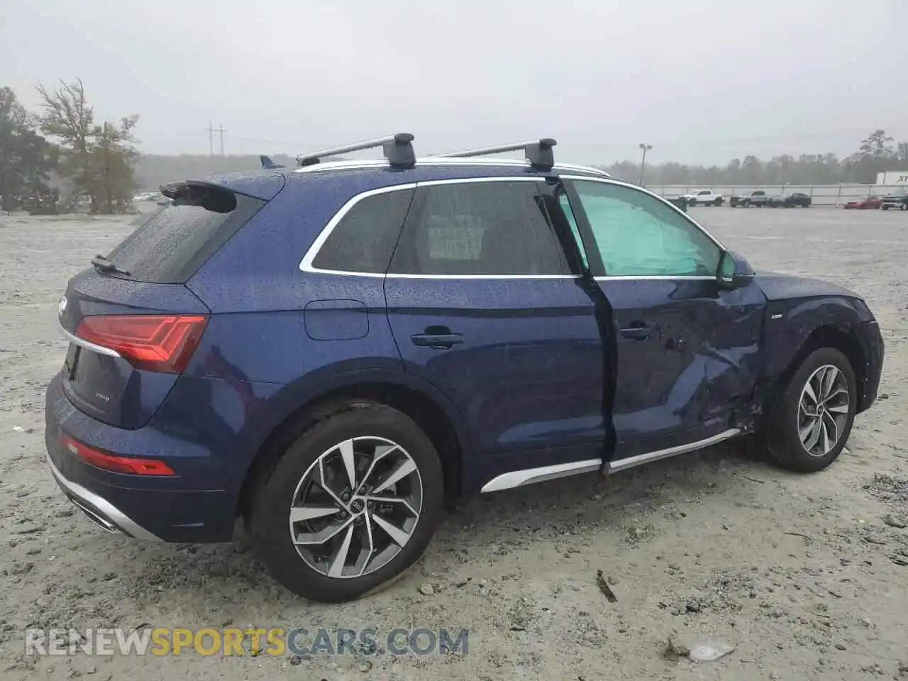 3 Photograph of a damaged car WA1GAAFY2P2107512 AUDI Q5 2023
