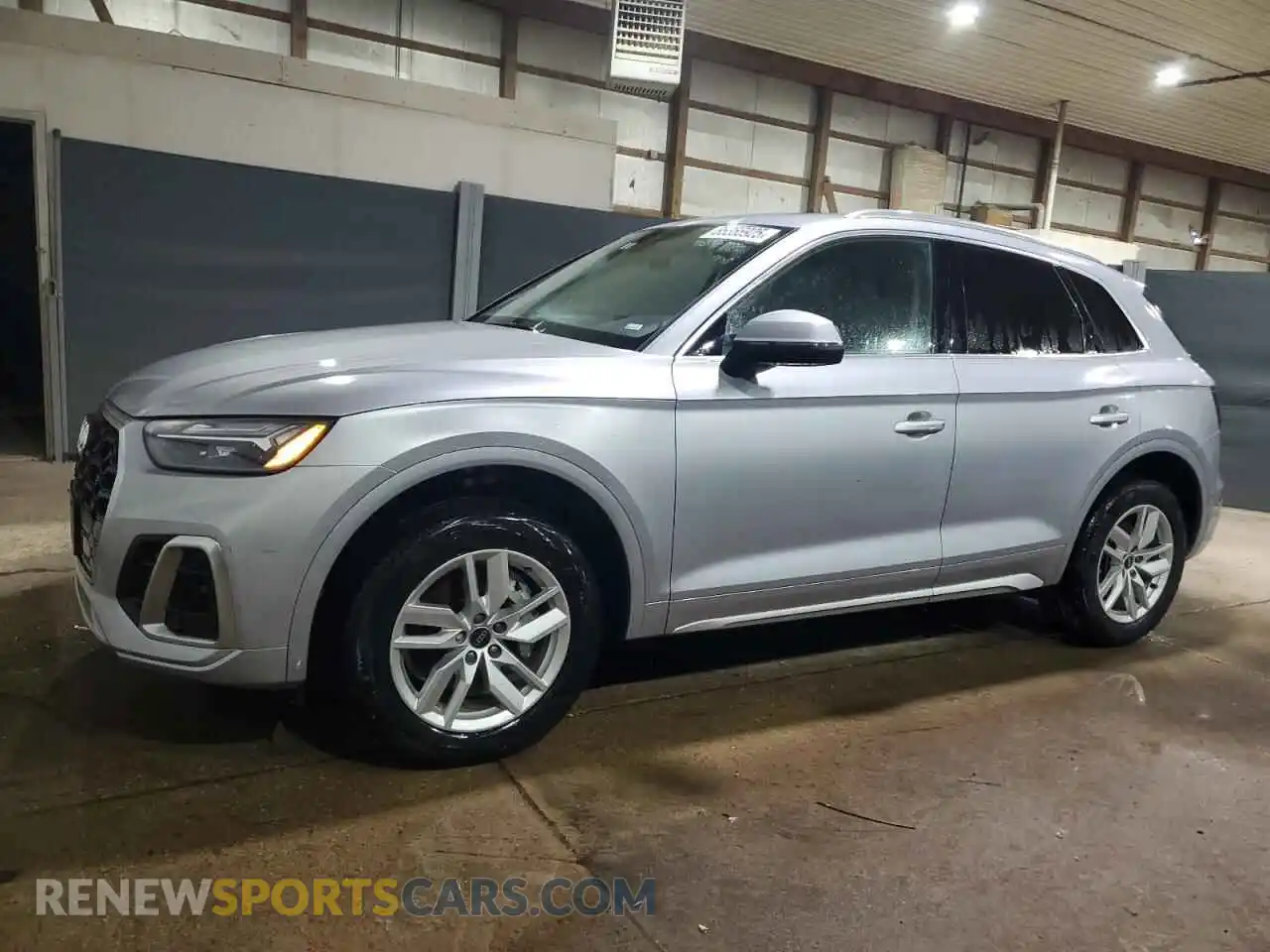 1 Photograph of a damaged car WA1GAAFY3P2015664 AUDI Q5 2023