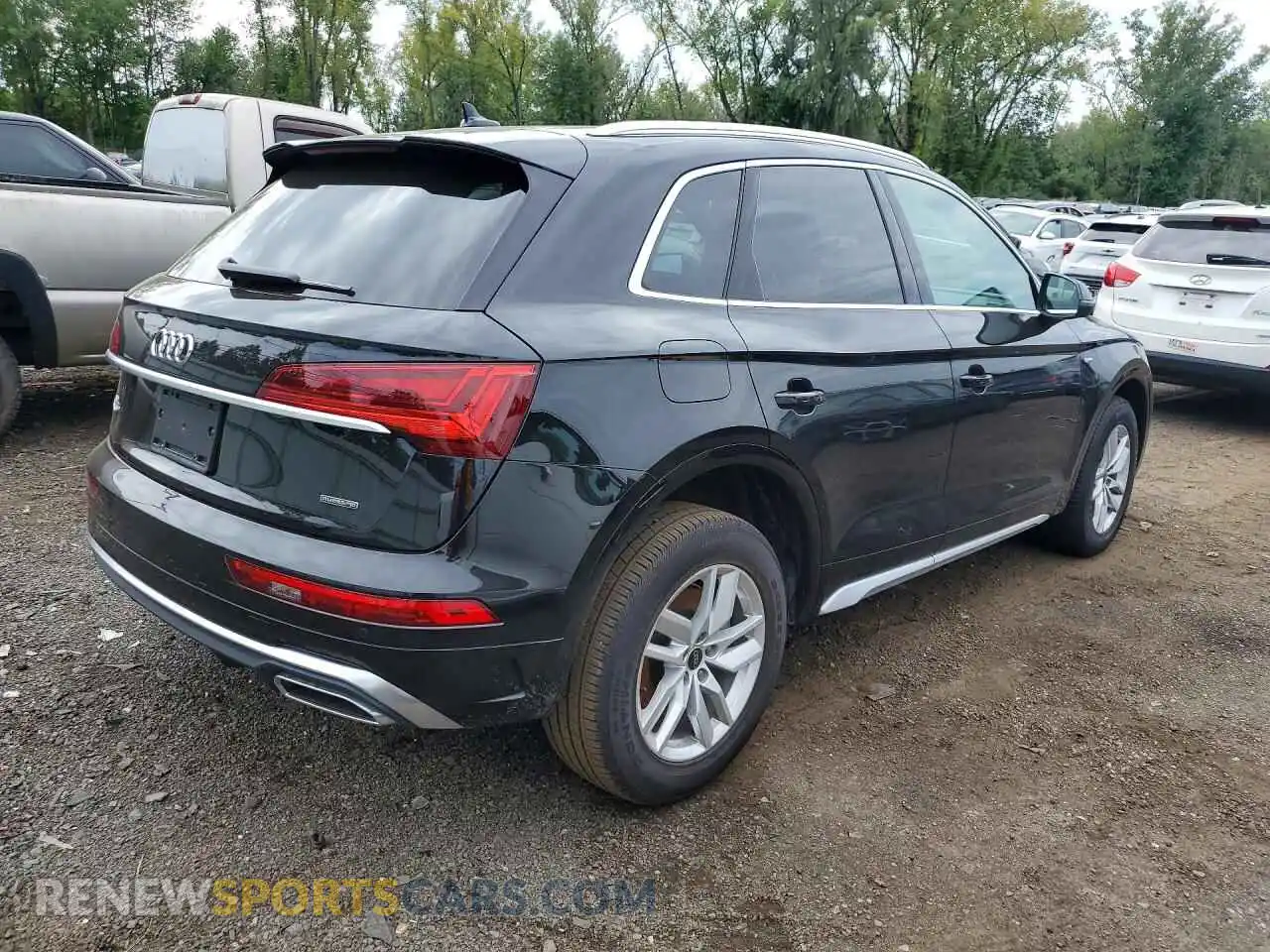 3 Photograph of a damaged car WA1GAAFY3P2137473 AUDI Q5 2023