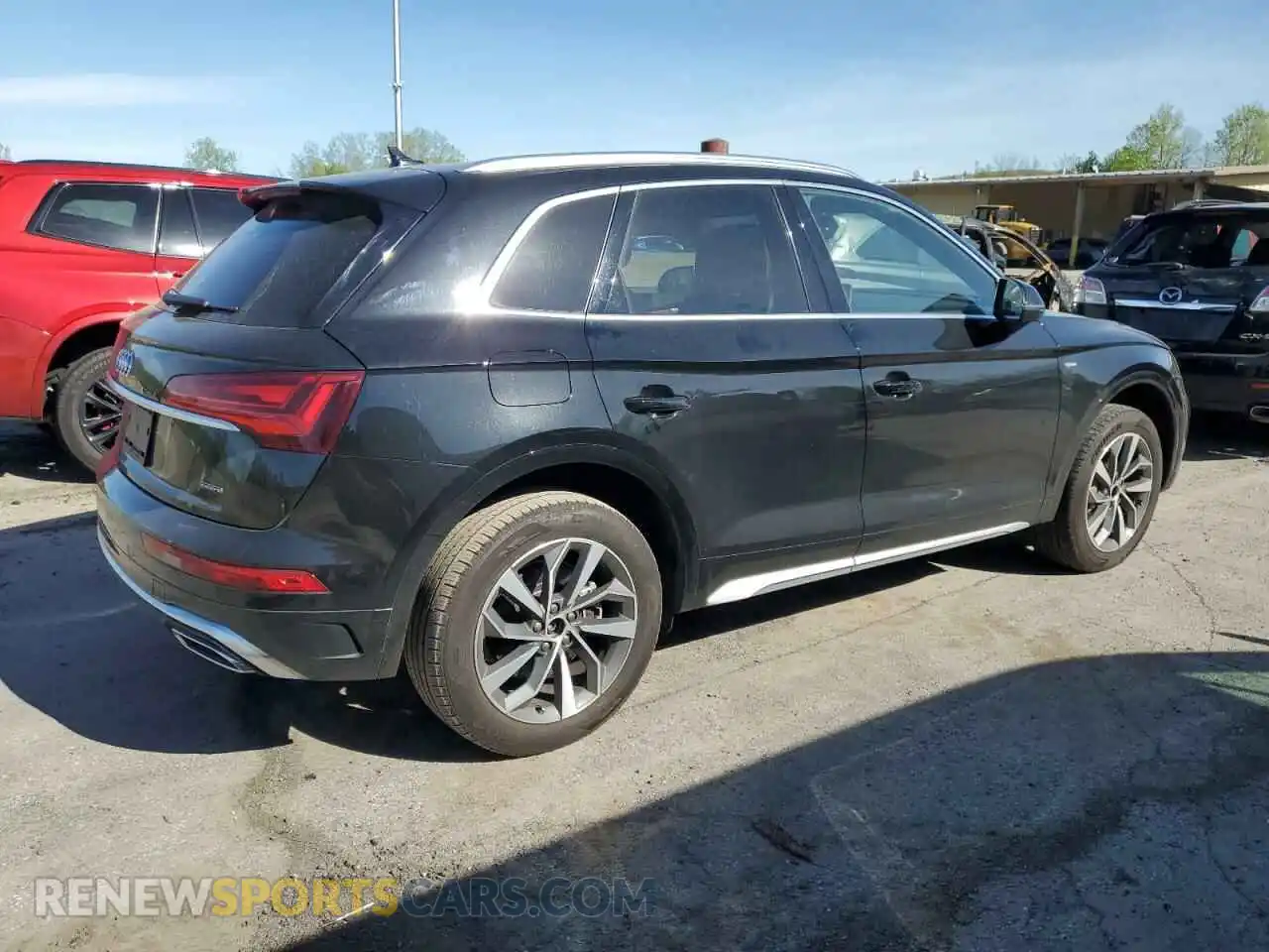 3 Photograph of a damaged car WA1GAAFY7P2128954 AUDI Q5 2023