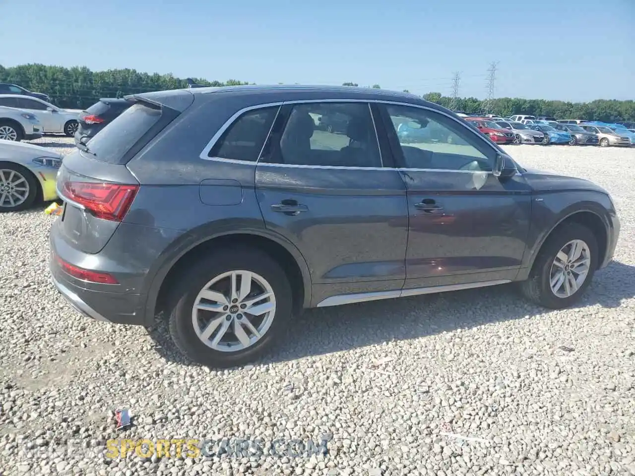 3 Photograph of a damaged car WA1GAAFY9P2186631 AUDI Q5 2023