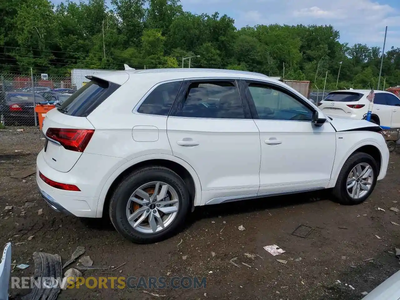 3 Photograph of a damaged car WA1GAAFYXP2112084 AUDI Q5 2023