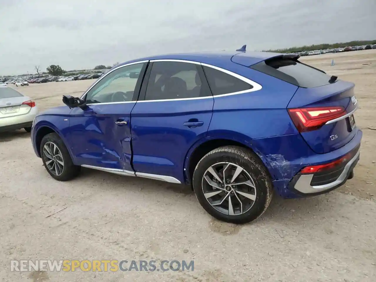 2 Photograph of a damaged car WA14AAFY3R2093268 AUDI Q5 2024