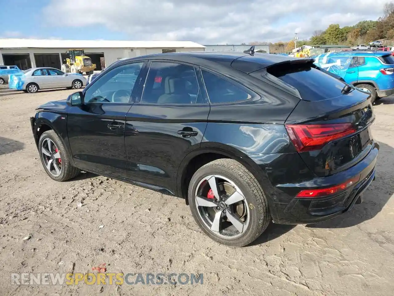 2 Photograph of a damaged car WA16AAFY1R2047317 AUDI Q5 2024