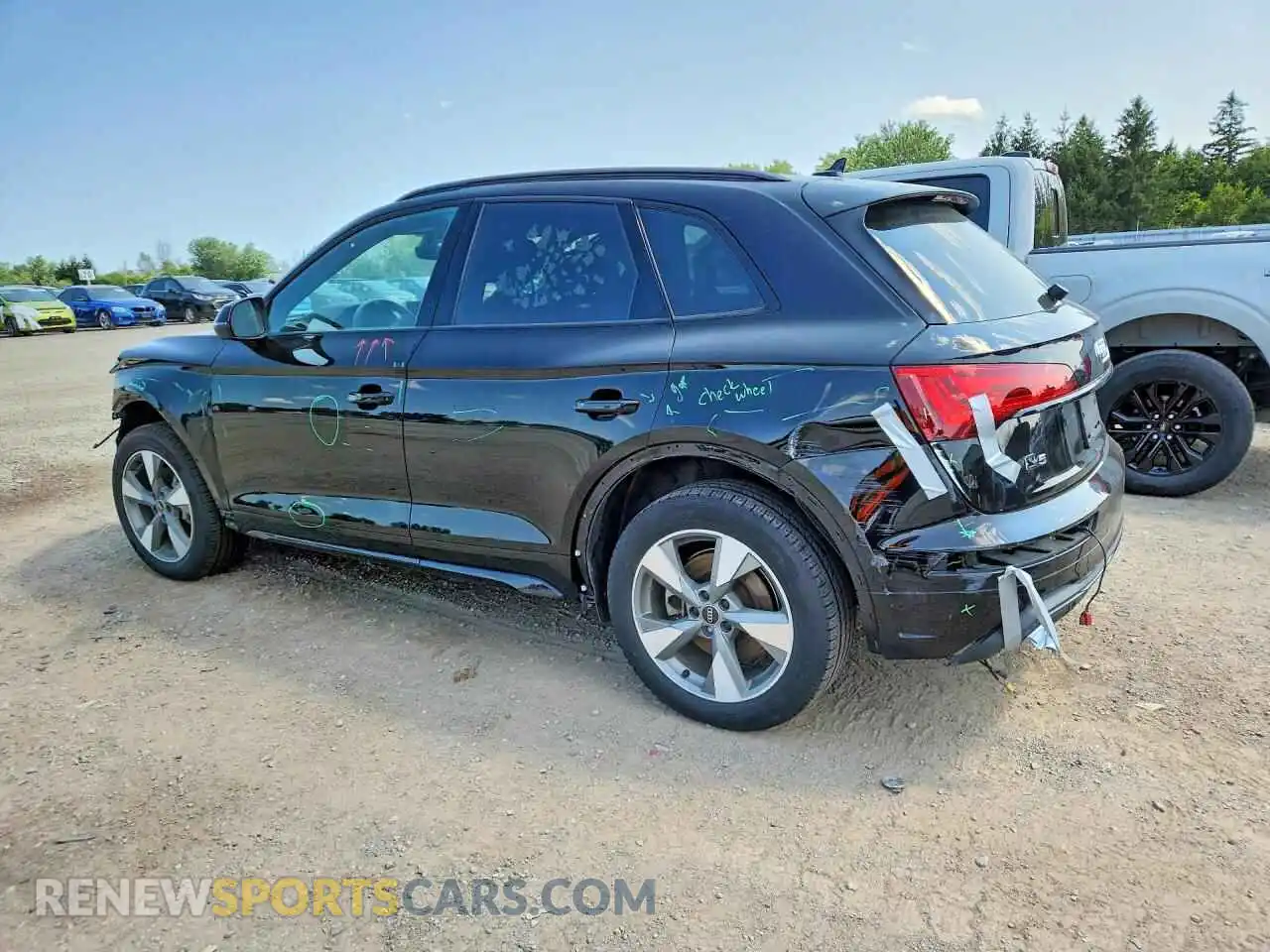 2 fotografías del automóvil dañado WA1AAAFY2R2057087 AUDI Q5 2024