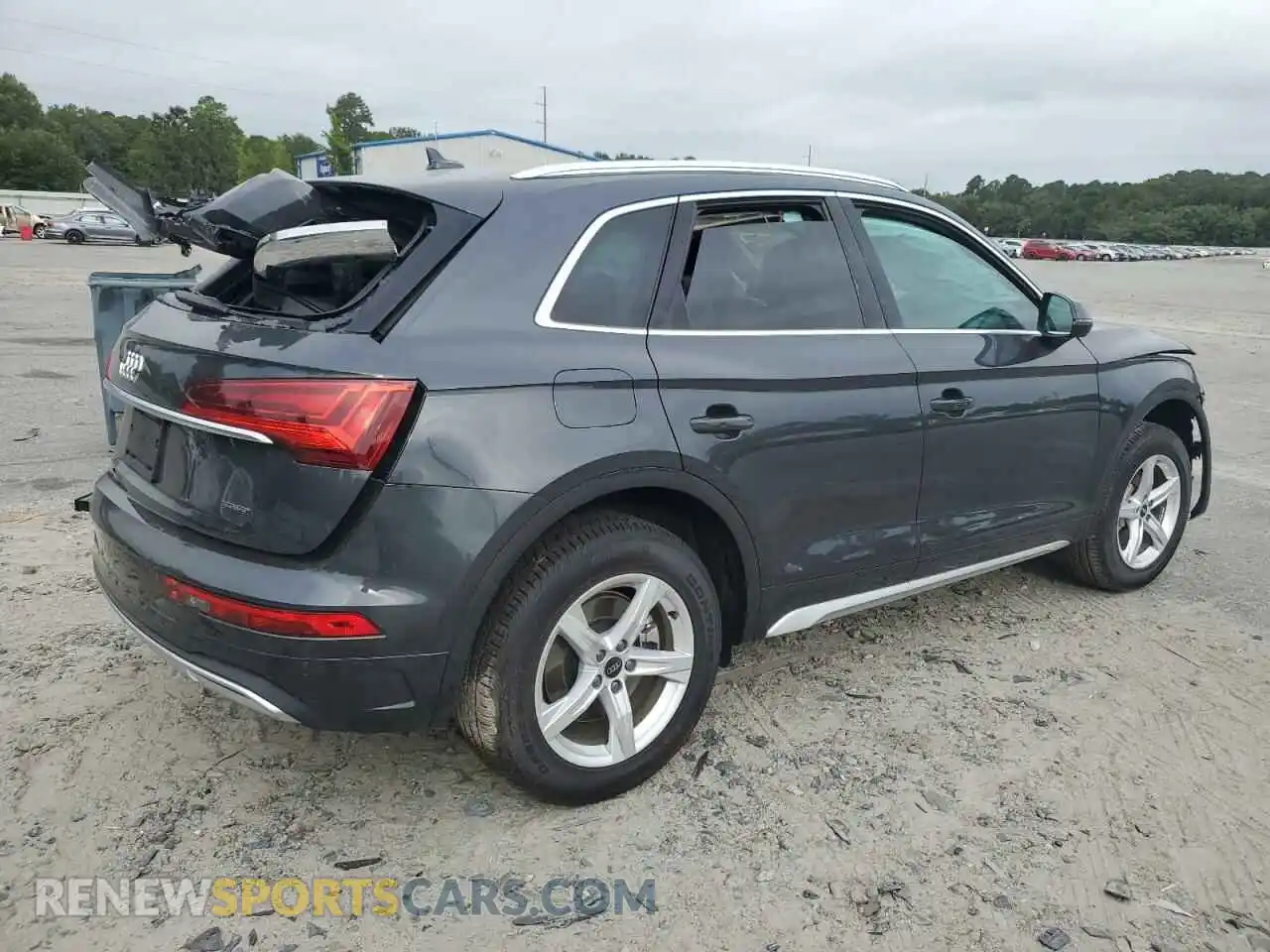 3 Photograph of a damaged car WA1ABAFY3R2116340 AUDI Q5 2024