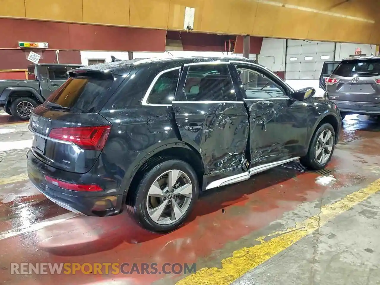 3 Photograph of a damaged car WA1ABAFY4R2007045 AUDI Q5 2024