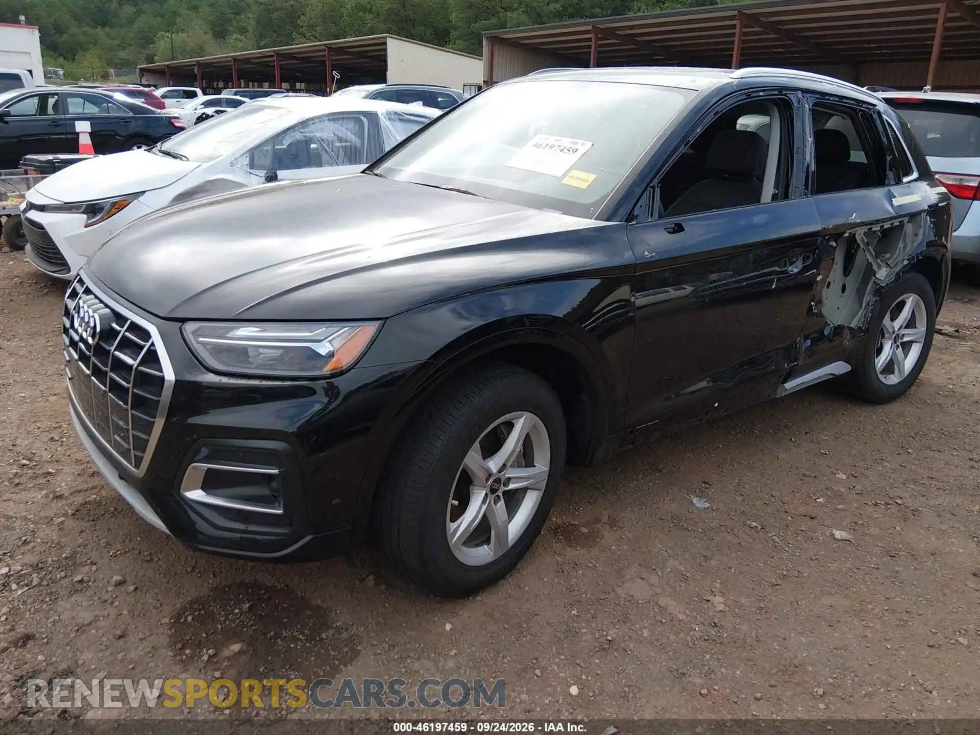 2 fotografías del automóvil dañado WA1ABAFY9R2018509 AUDI Q5 2024