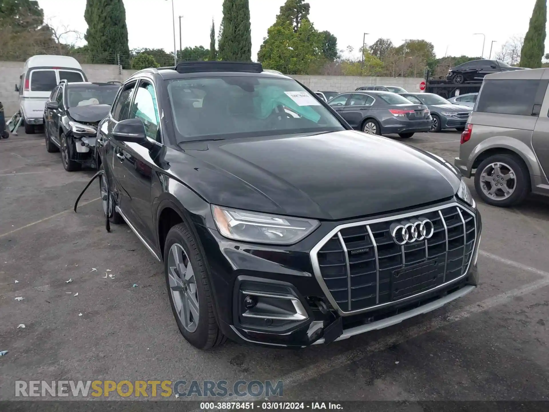 1 Photograph of a damaged car WA1BBAFY8R2000751 AUDI Q5 2024