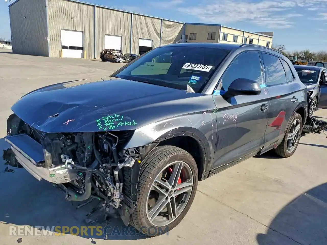 1 Photograph of a damaged car WA1E2AFY2R2123913 AUDI Q5 2024