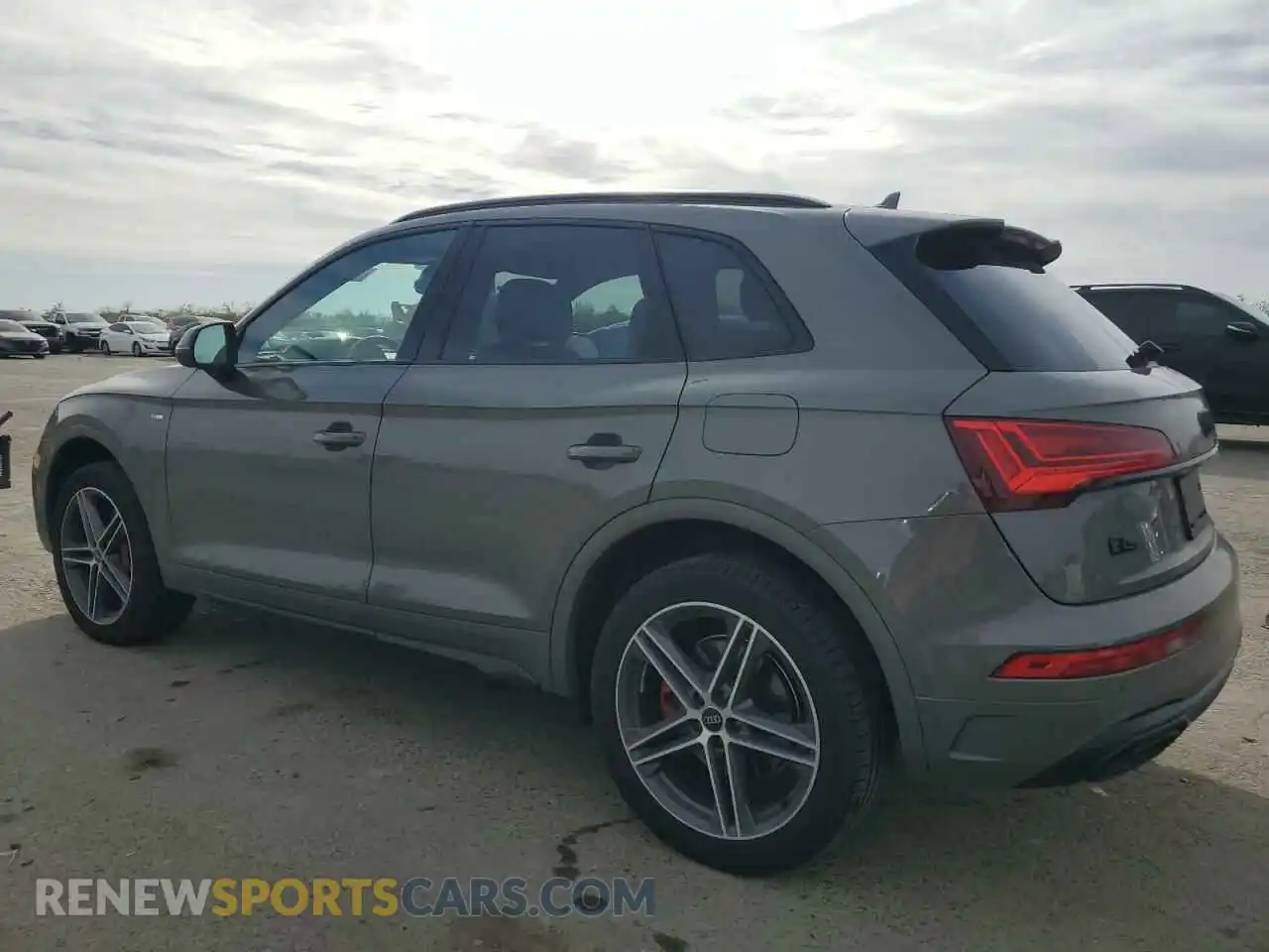 2 Photograph of a damaged car WA1E2AFY3R2073149 AUDI Q5 2024