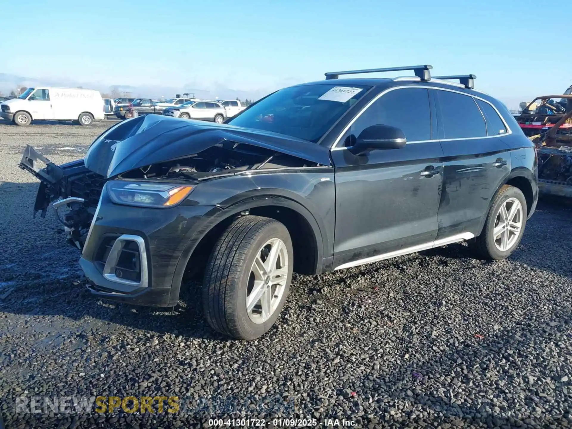 2 Photograph of a damaged car WA1E2AFY3R2084071 AUDI Q5 2024