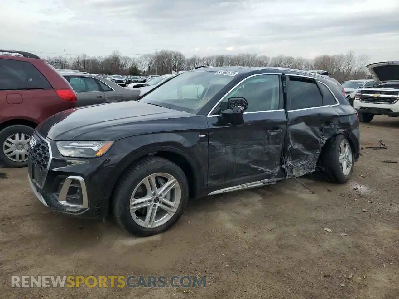 1 Photograph of a damaged car WA1E2AFY3R2129672 AUDI Q5 2024