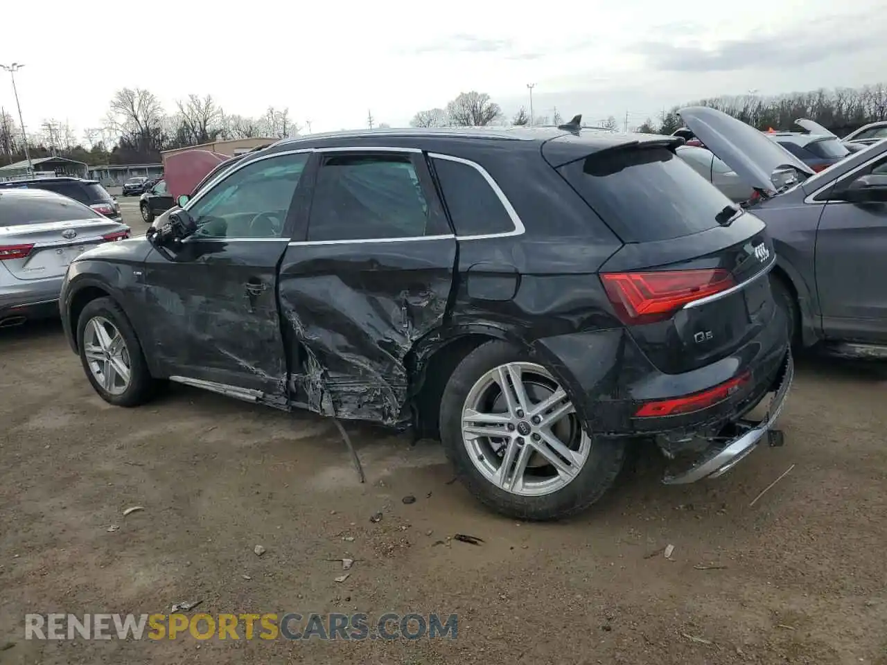 2 Photograph of a damaged car WA1E2AFY3R2129672 AUDI Q5 2024