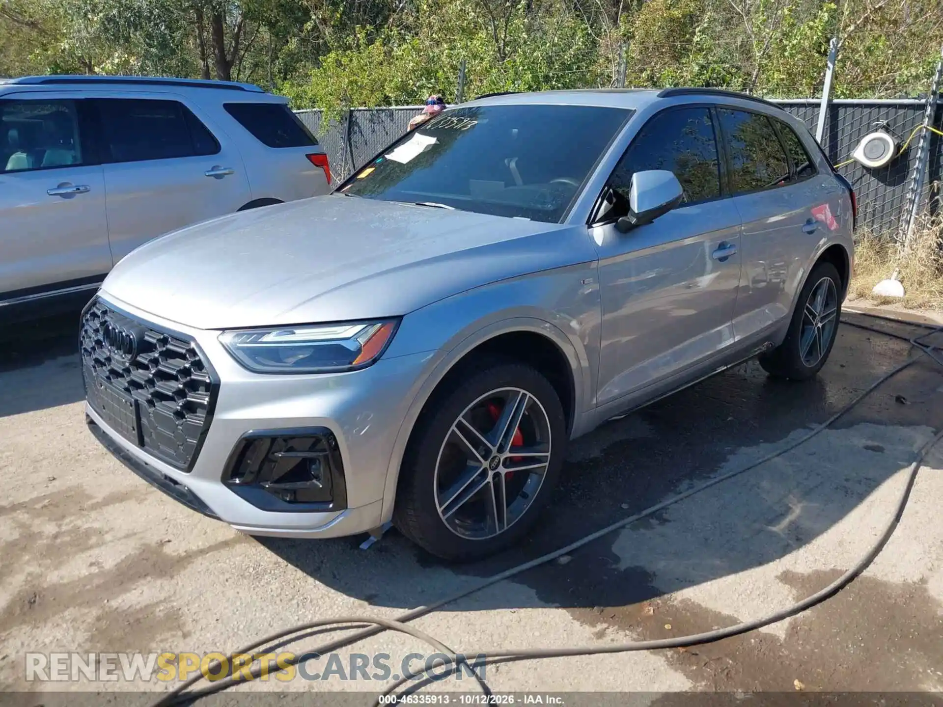 2 Photograph of a damaged car WA1E2AFY5R2136350 AUDI Q5 2024