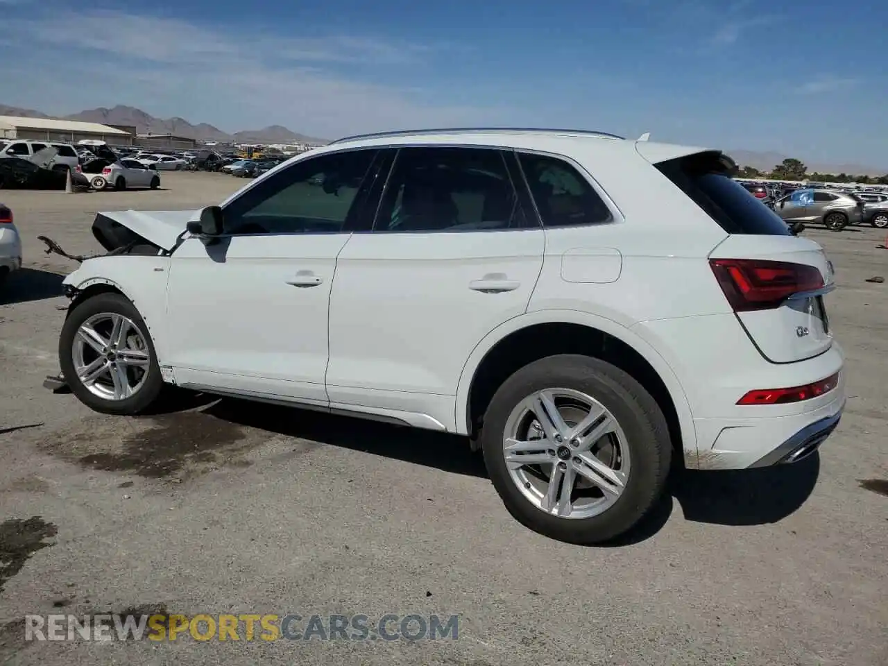 2 Photograph of a damaged car WA1E2AFY7R2069394 AUDI Q5 2024