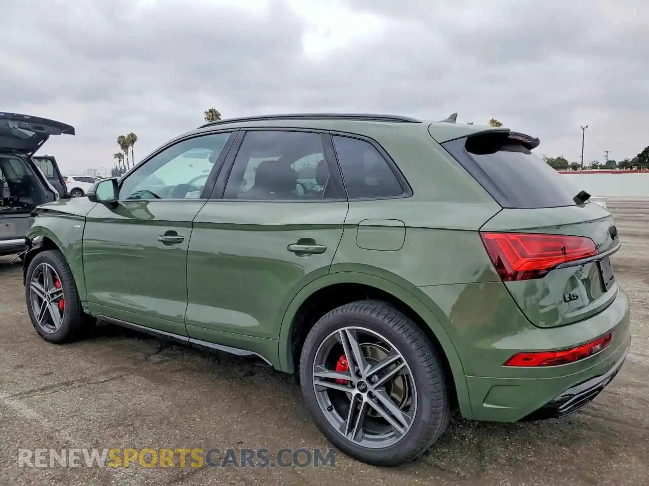 2 Photograph of a damaged car WA1E2AFY8R2079111 AUDI Q5 2024