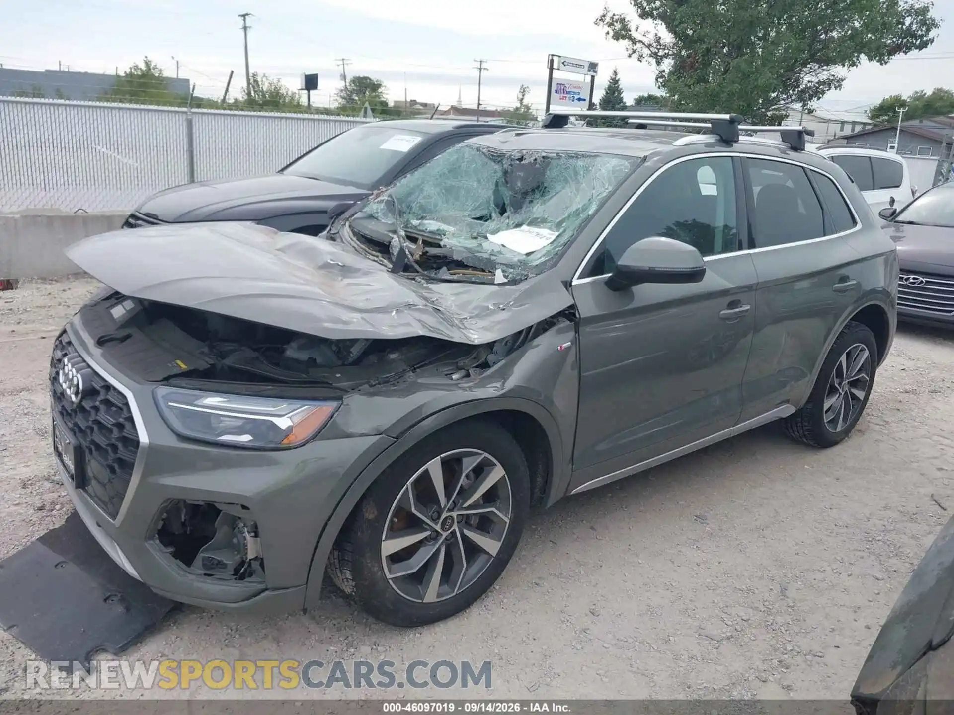 2 Photograph of a damaged car WA1EAAFY0R2026809 AUDI Q5 2024