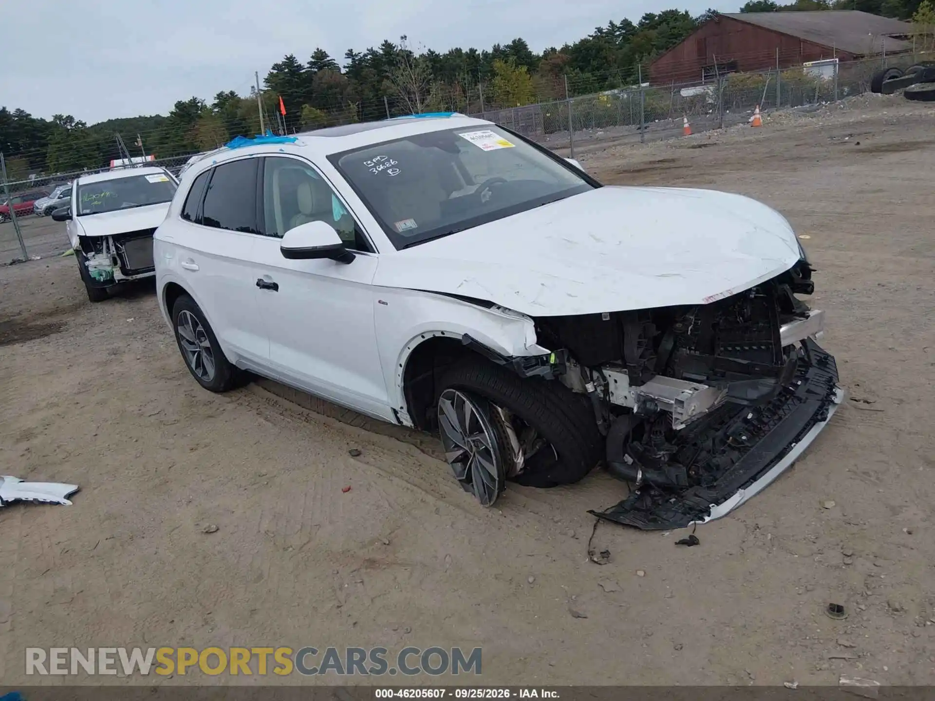 1 Photograph of a damaged car WA1EAAFY2R2033552 AUDI Q5 2024