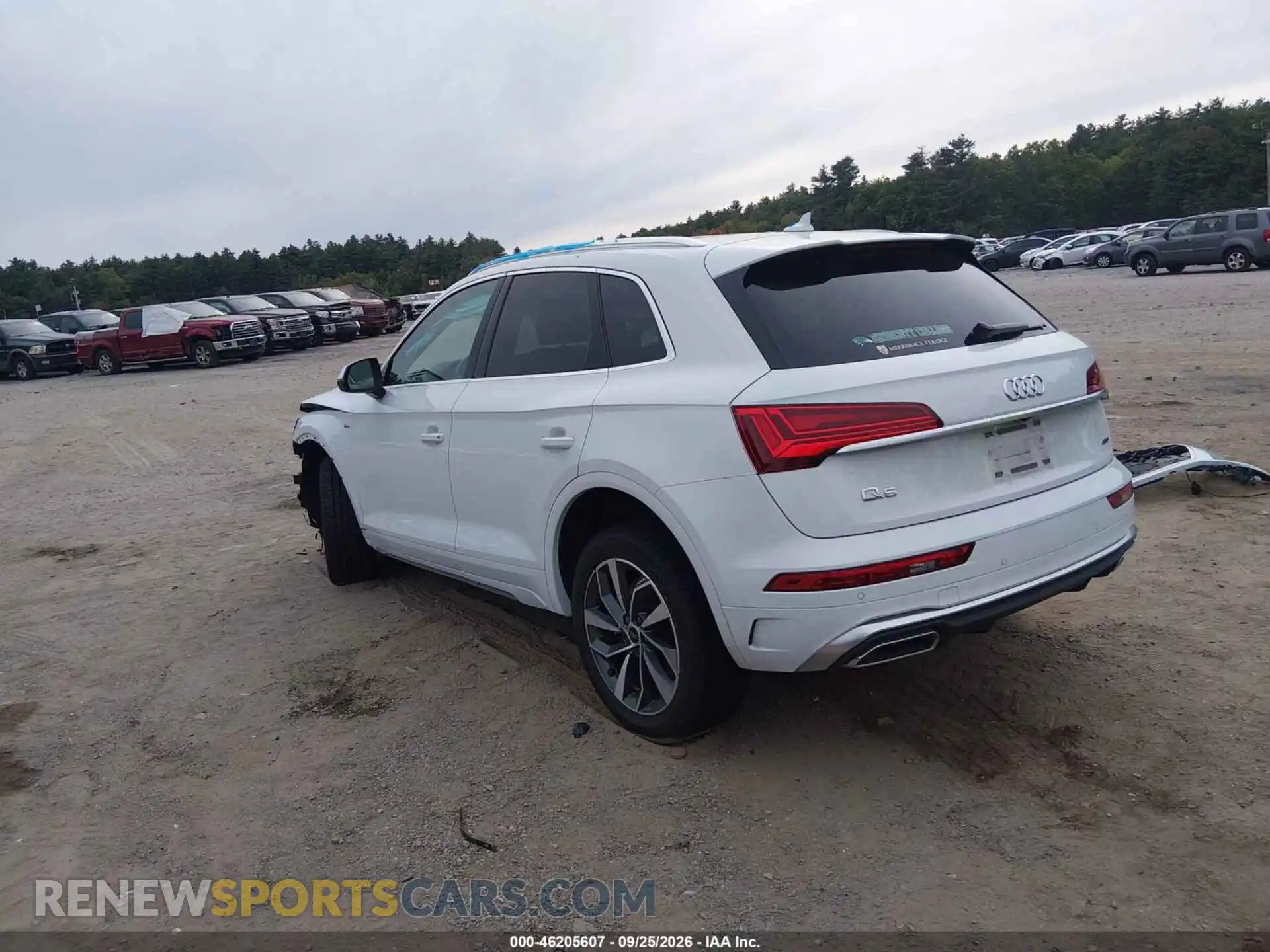3 Photograph of a damaged car WA1EAAFY2R2033552 AUDI Q5 2024