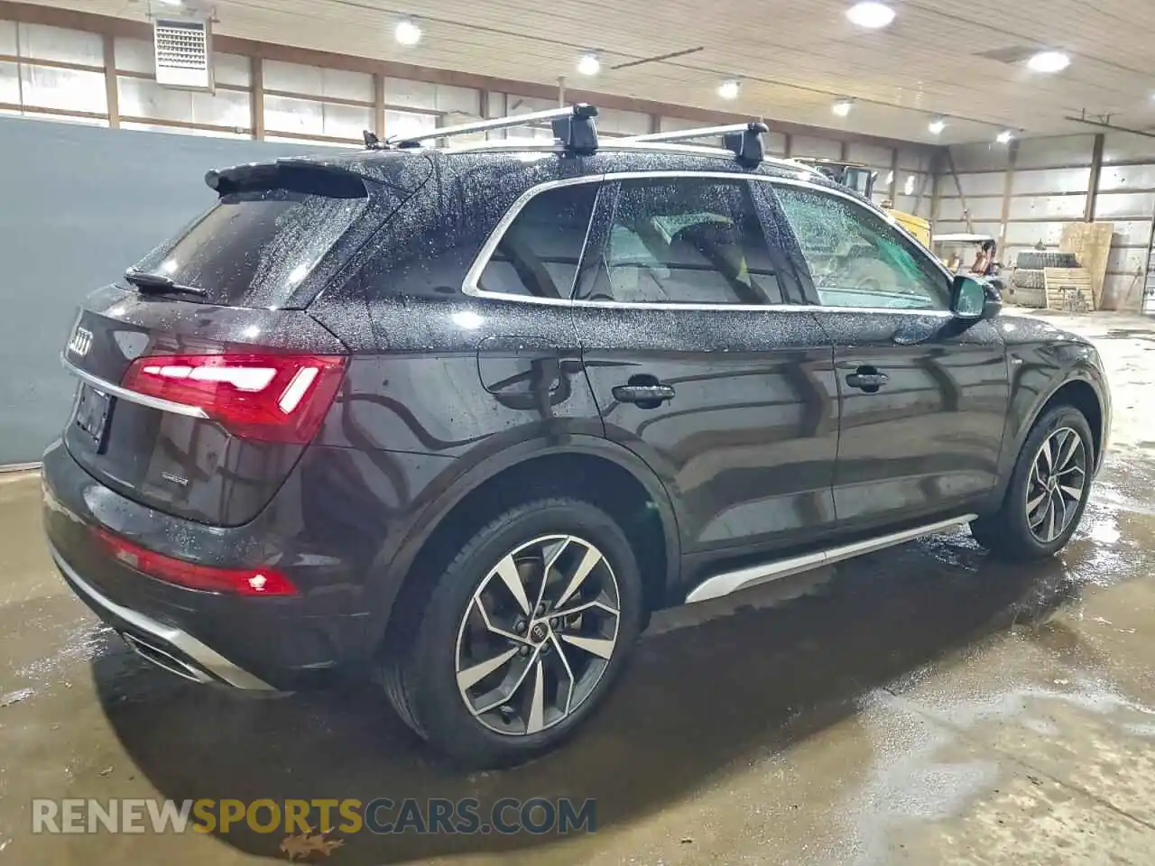 3 Photograph of a damaged car WA1EAAFY7R2080964 AUDI Q5 2024