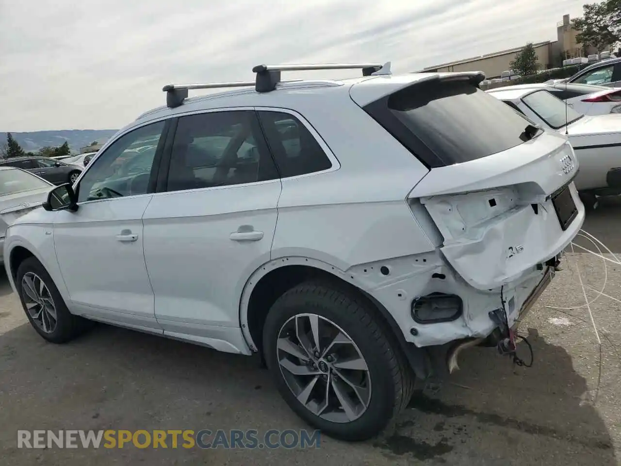 2 Photograph of a damaged car WA1FAAFY2R2103684 AUDI Q5 2024