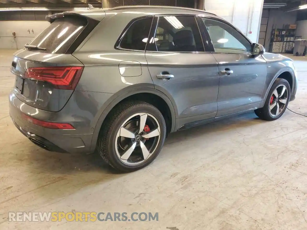 3 Photograph of a damaged car WA1FABFY5R2034804 AUDI Q5 2024