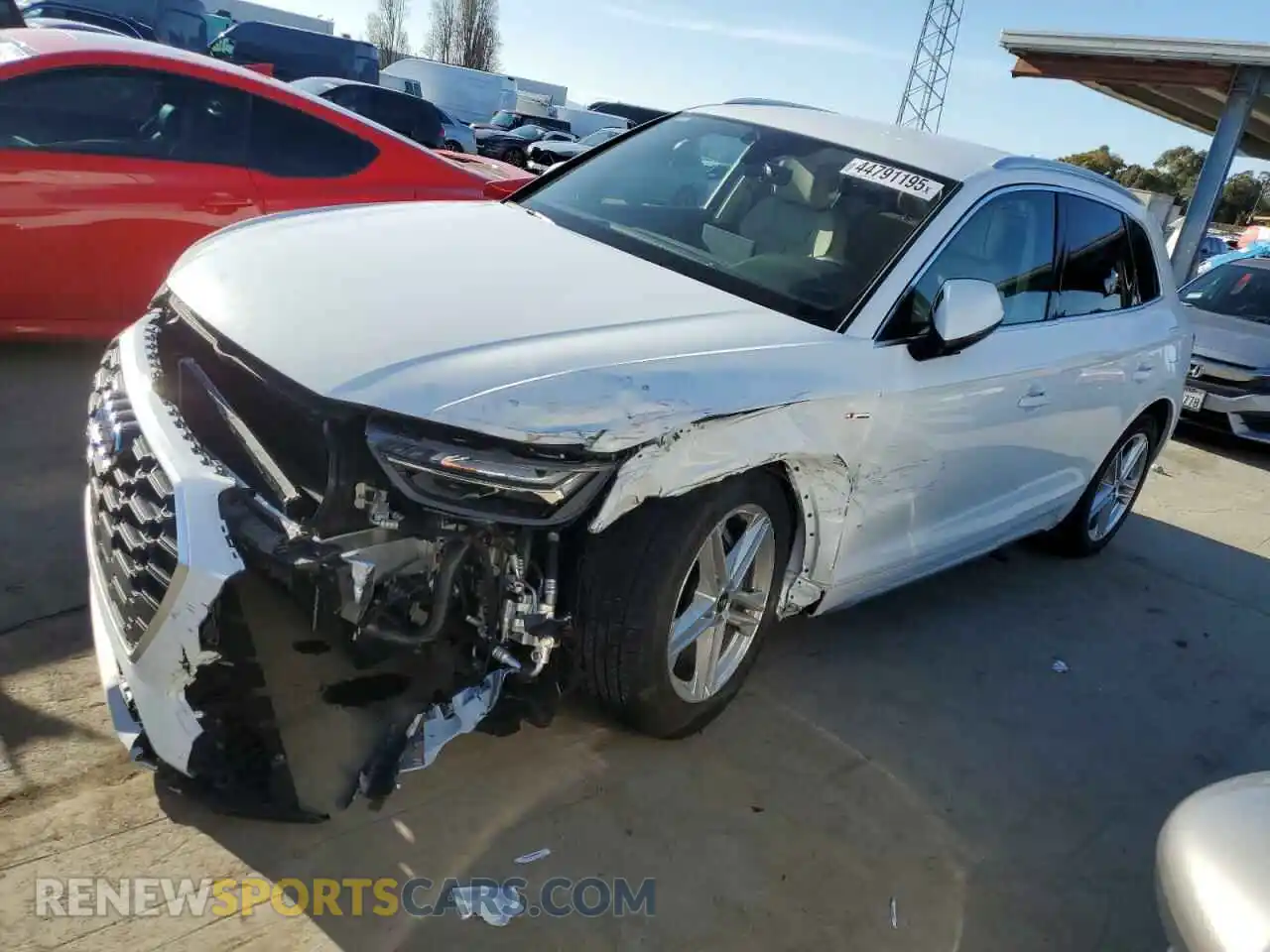 1 Photograph of a damaged car WA1G2AFY0R2101708 AUDI Q5 2024
