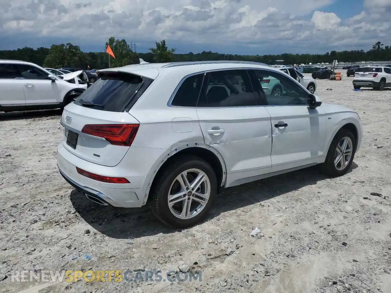 3 Photograph of a damaged car WA1G2AFY2R2134483 AUDI Q5 2024